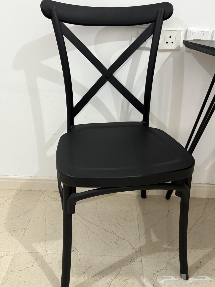 Dining table with 2 chairs64526912565249111