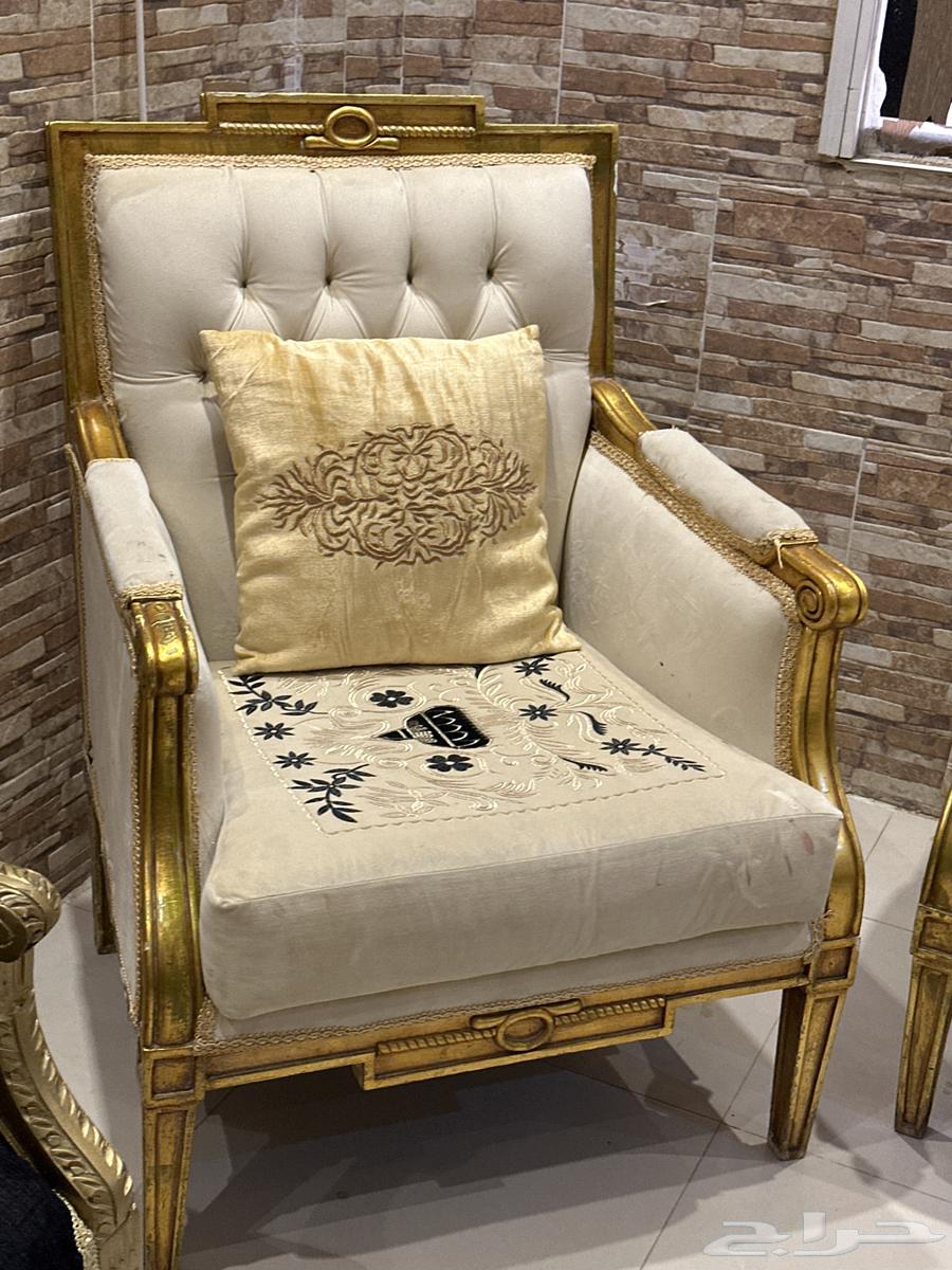 كنب كلاسيك مكون من 7 قطع64523908498945113