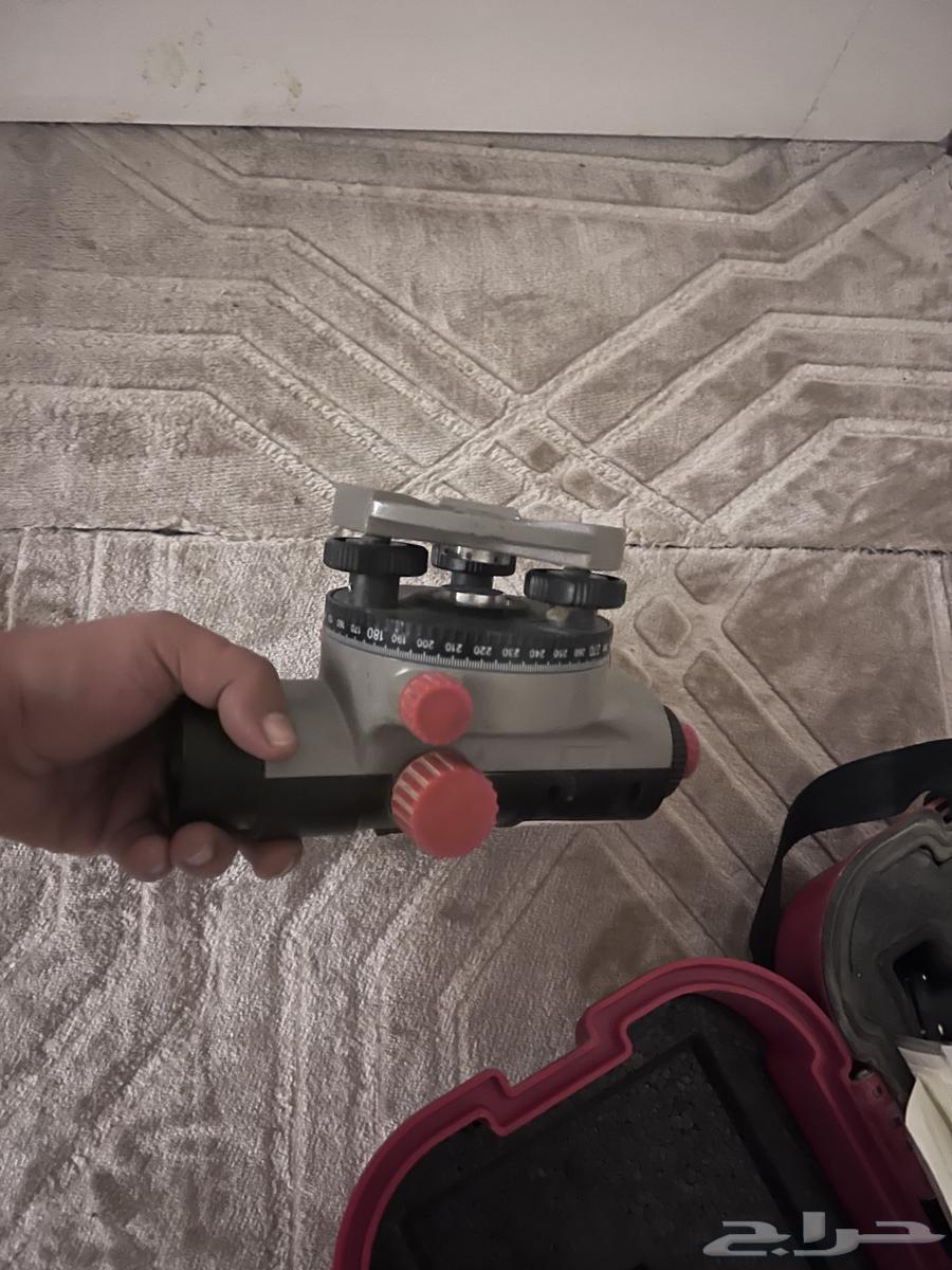 Surveying Device64524362912769110