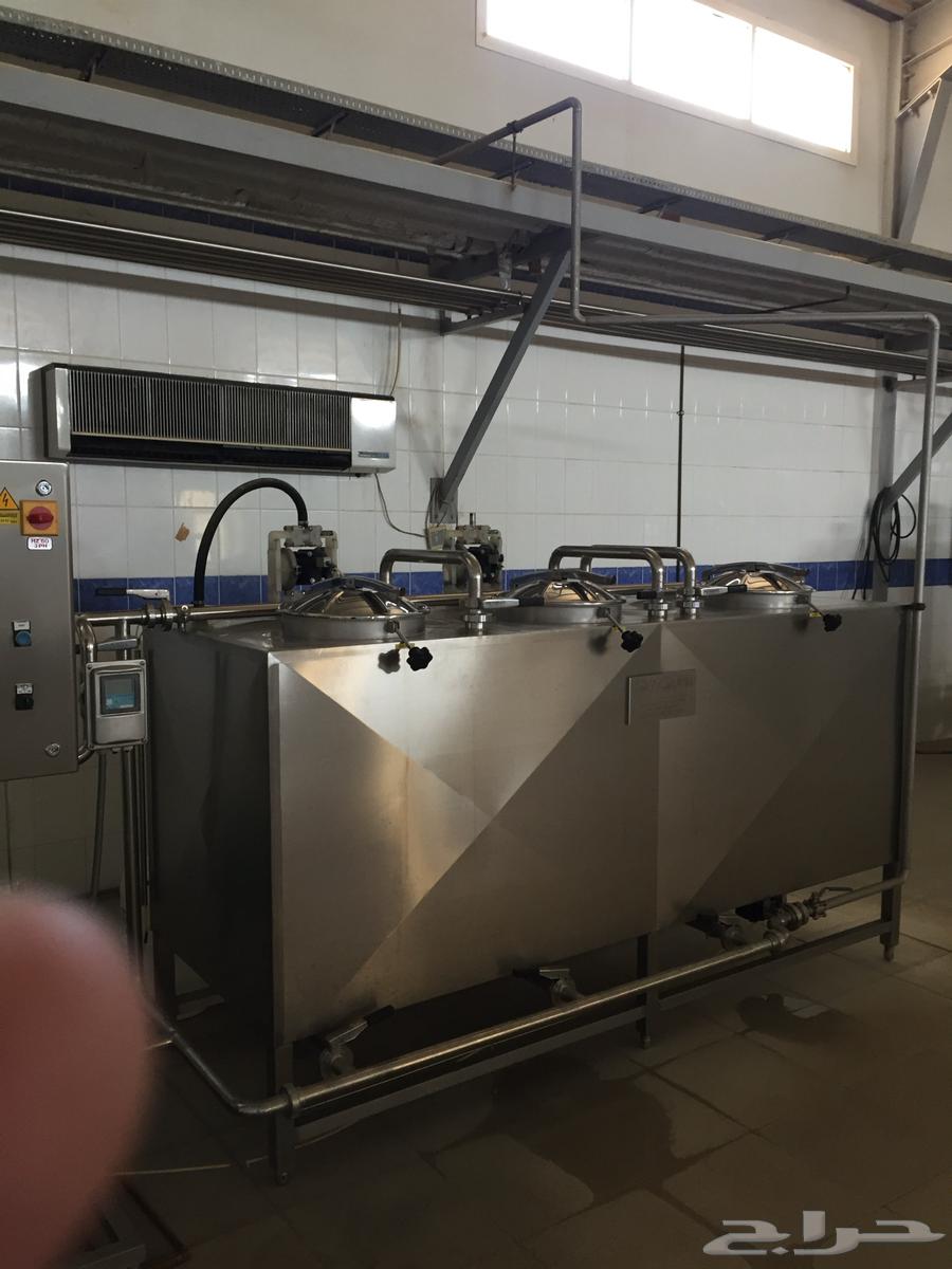 معدات مصنع البان وأجبان إيطالي مميزة بحالة ممتازة64522373267841113