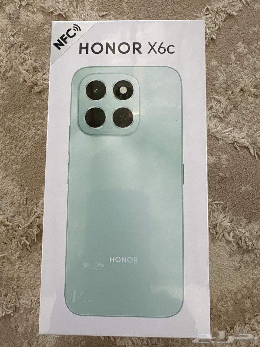 New phone, never used, still has the seal on it64521991455747110