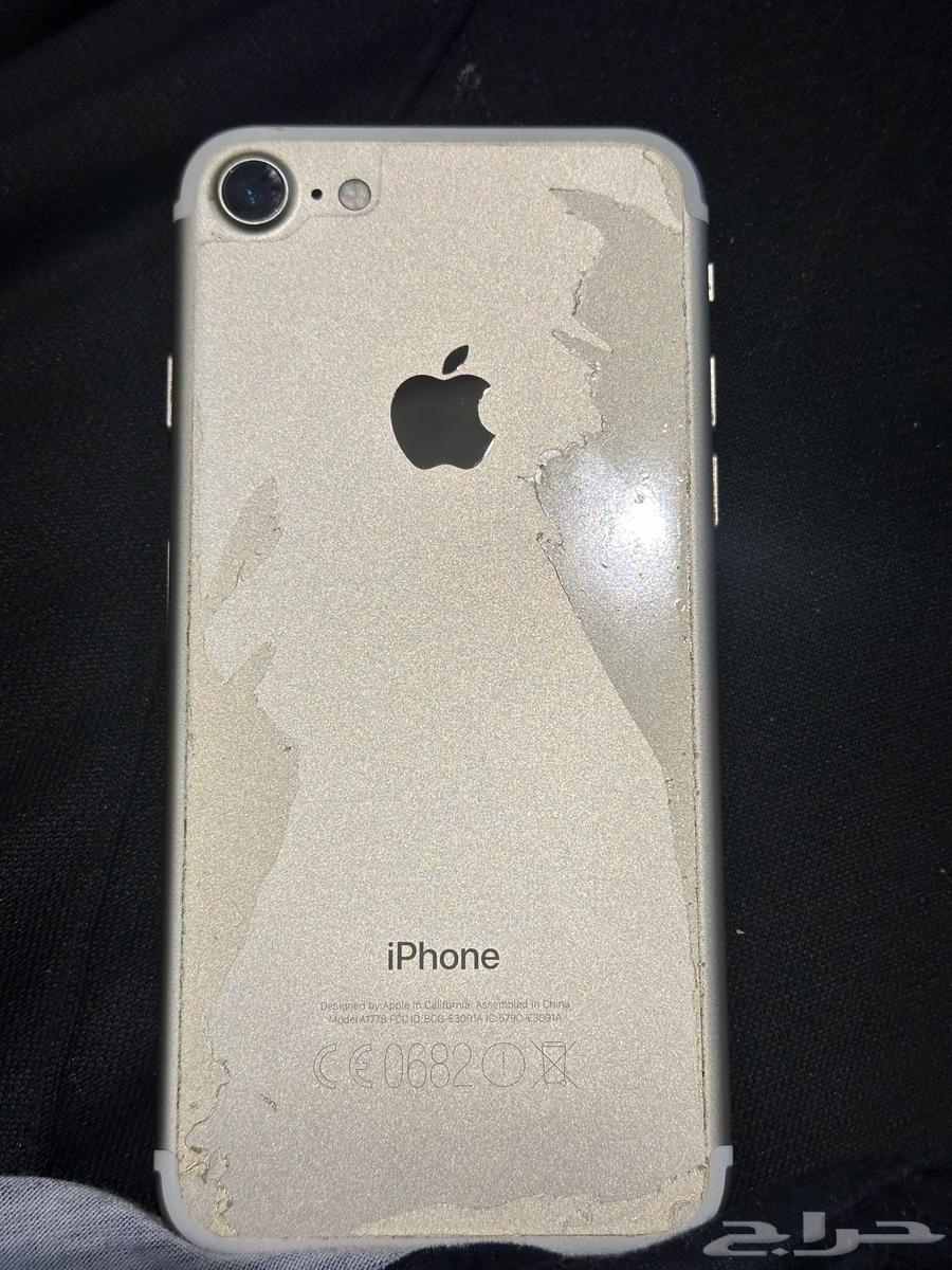 iPhone 764518960314754110