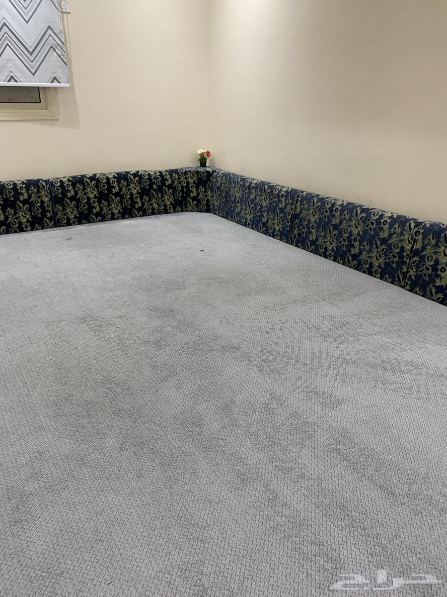 مساند وفرش للبيع64526370011267111