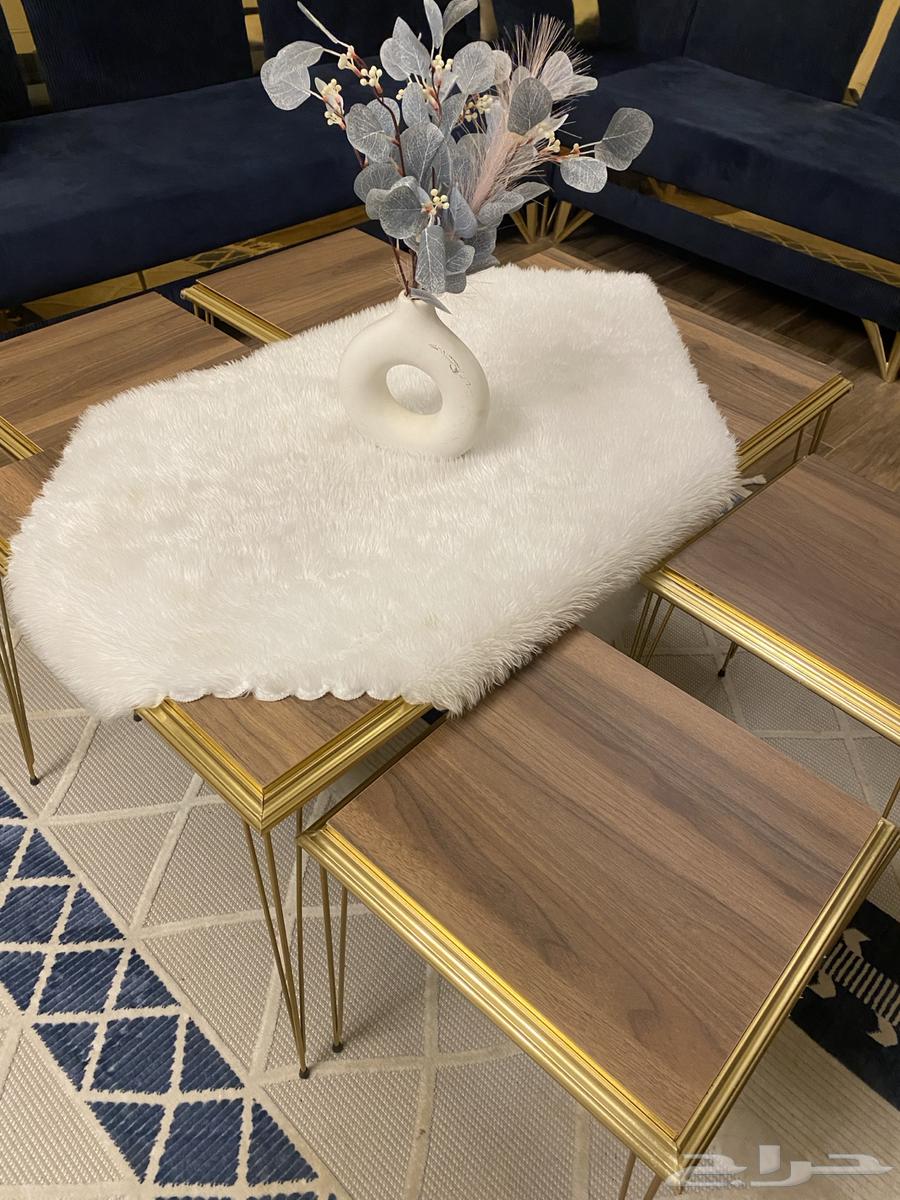 Table64519992359683111