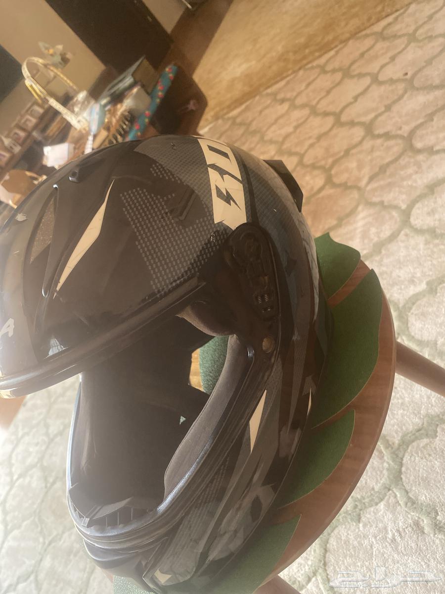 خوذة دراجه ناريه64521737874050111