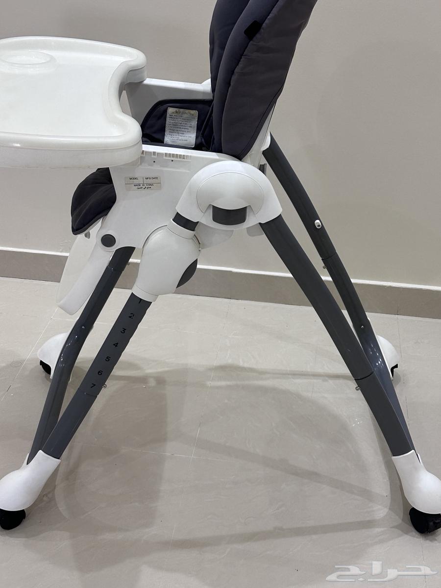 كرسي اكل أطفال نظيف جدا64525552327939111