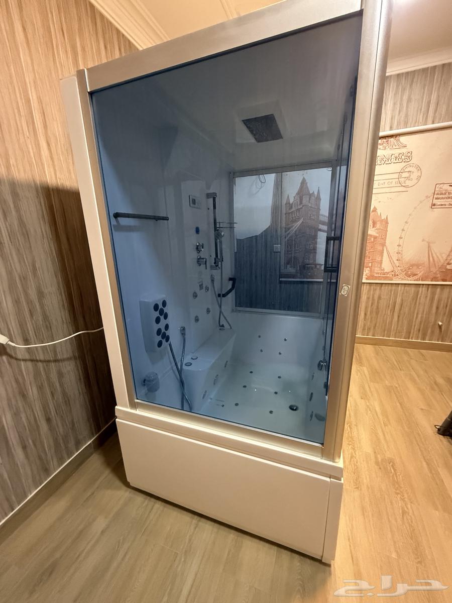 Almost new jacuzzi, never used64521225915650113