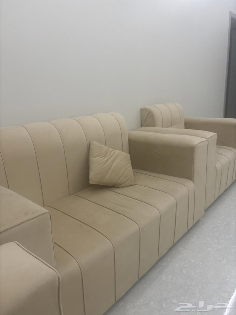 كنب نظيف للبيع ل9اشخاص64526884724737111