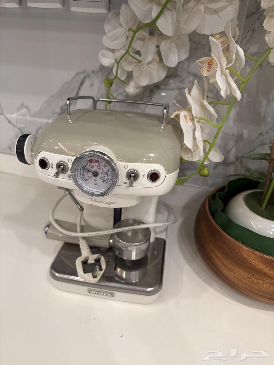 جهاز كوفي للبيع حالتها ممتازه64522823128323110