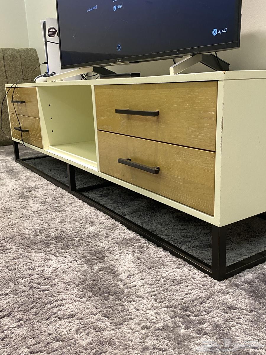 طاولة من هوم سنتر ب40064524891513090111