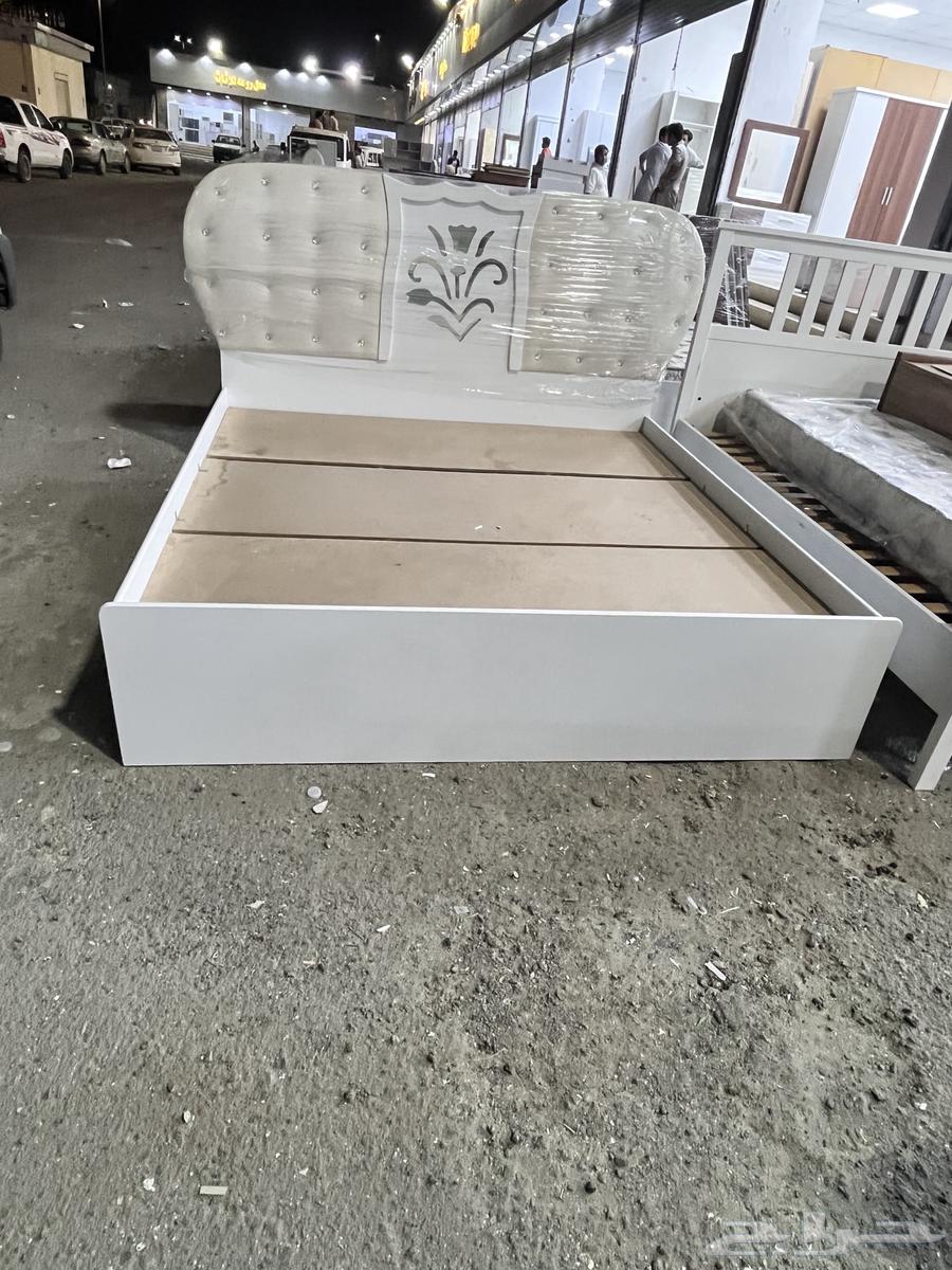 دولاب و غرفة نوم مستعمل نظيف للبيع64521667017090112