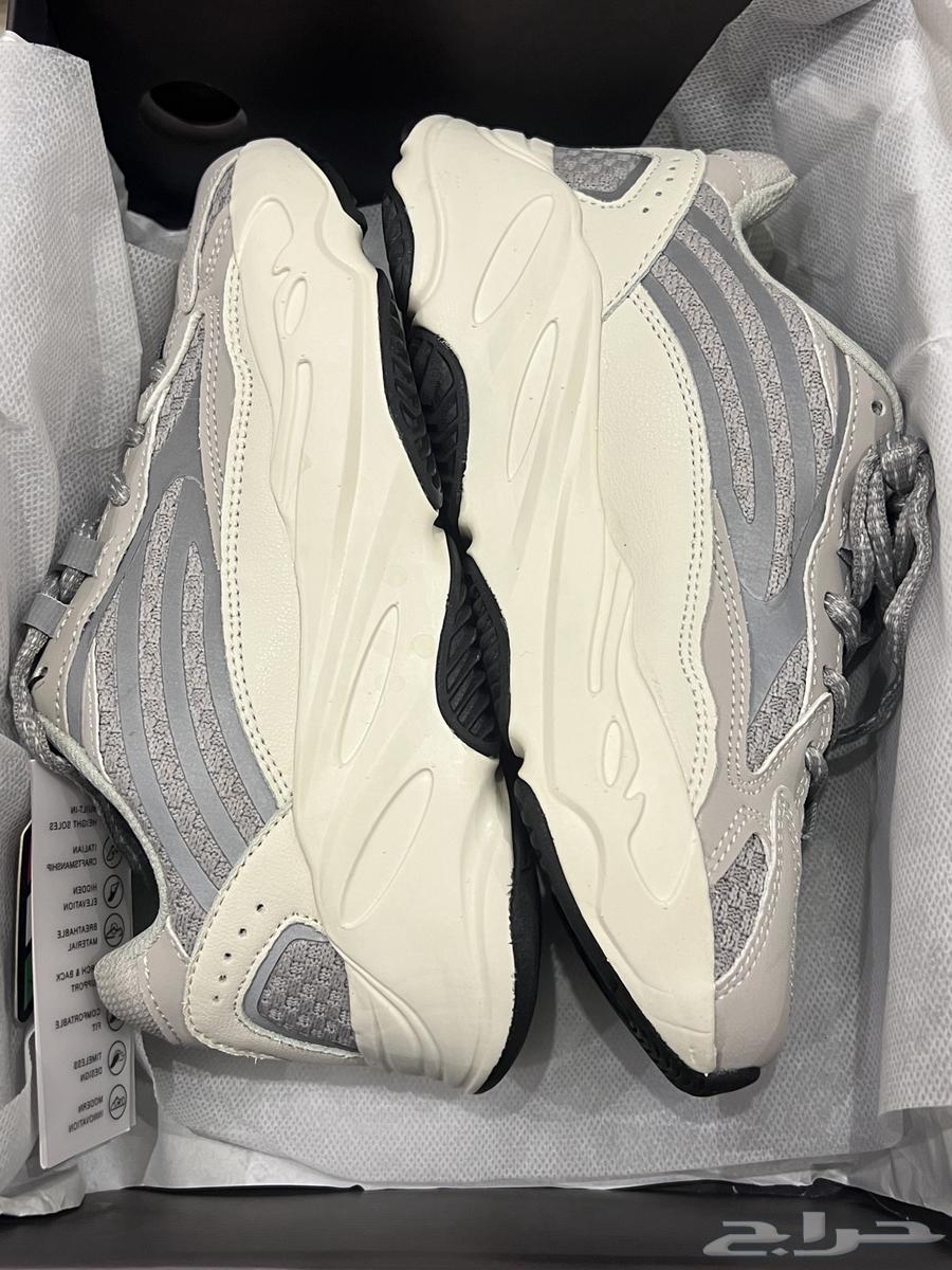 Unused gray shoe - size 36 - hidden height increase of 7 cm64523598348034112