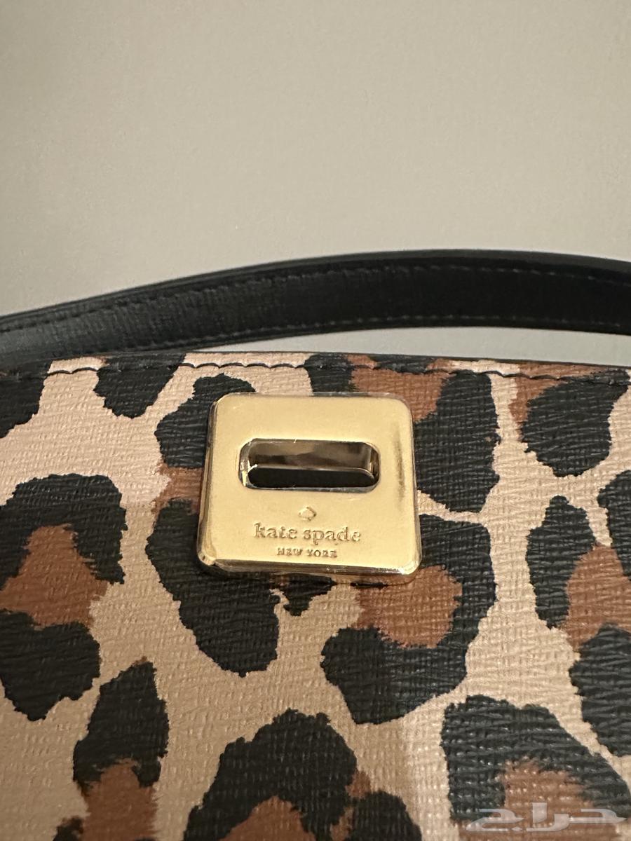 شنطة كيت سبيد kate spade للبيع جديدة ب 200 ريال64523612519169113