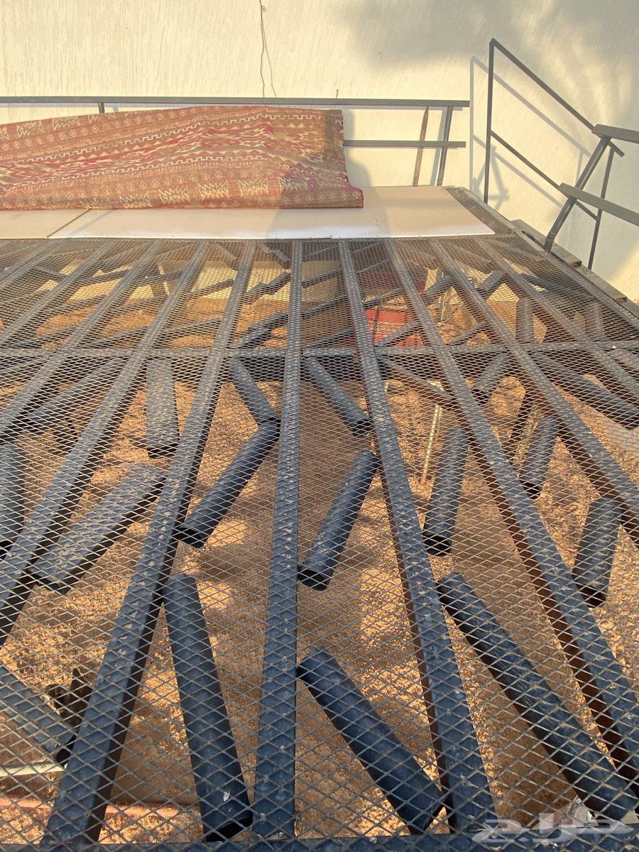 Iron bench 3 464521949102466111