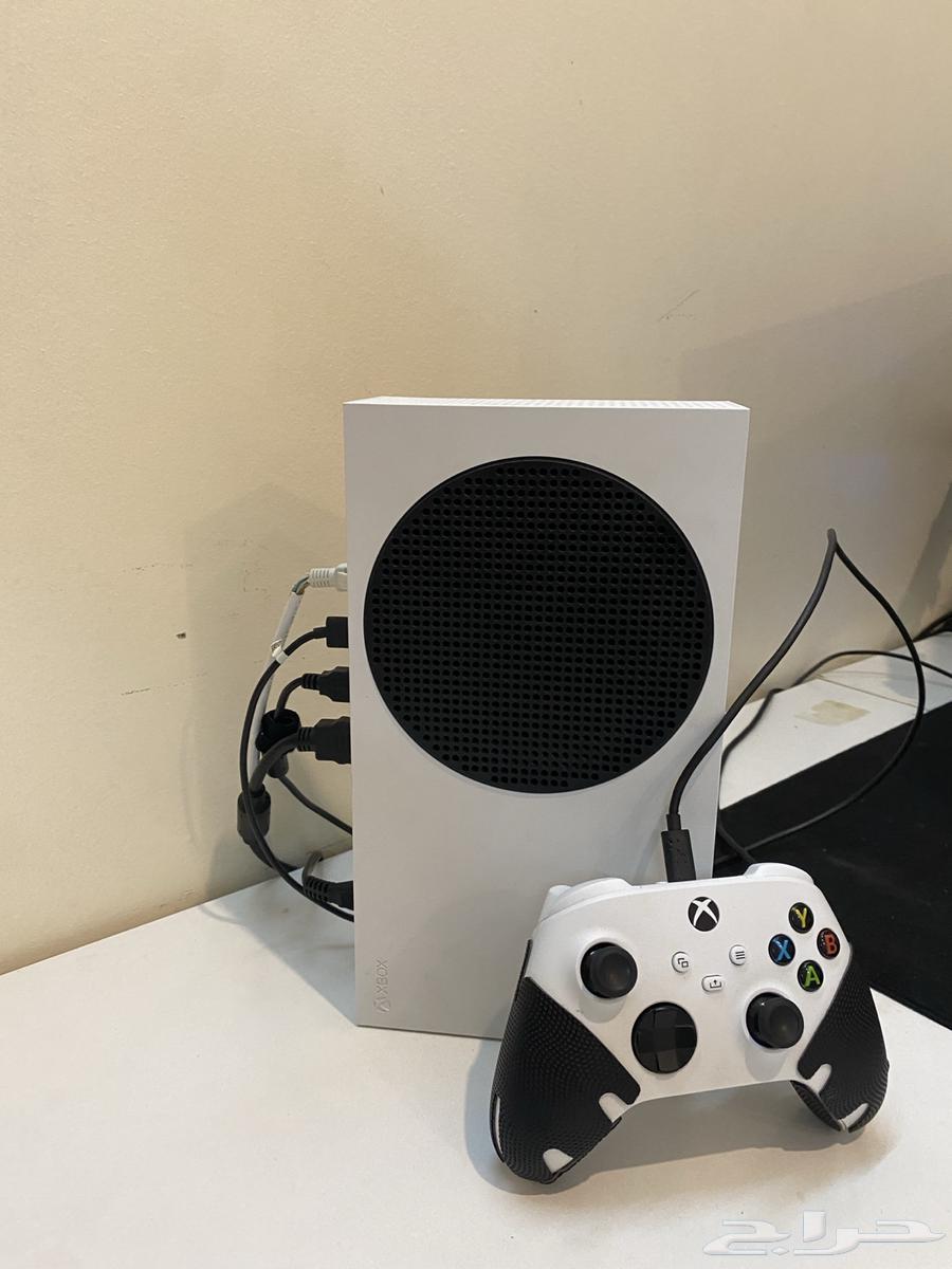 Xbox Series S and gaming monitor for sale, unreal price64526856498177111