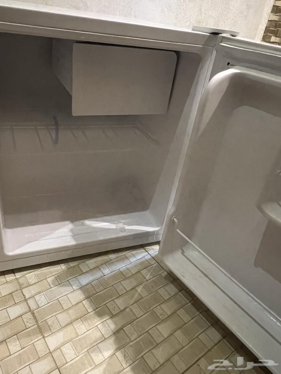 ثلاجة هام جديده ونظيفه تبريد 100 وعلى الشرط64526926691201114