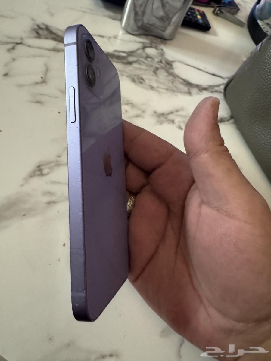 iPhone 12 in pristine condition, never entered repair, battery at 85%64522640903681114