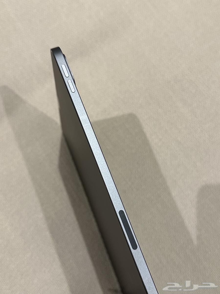 iPad with keyboard64525414294530113