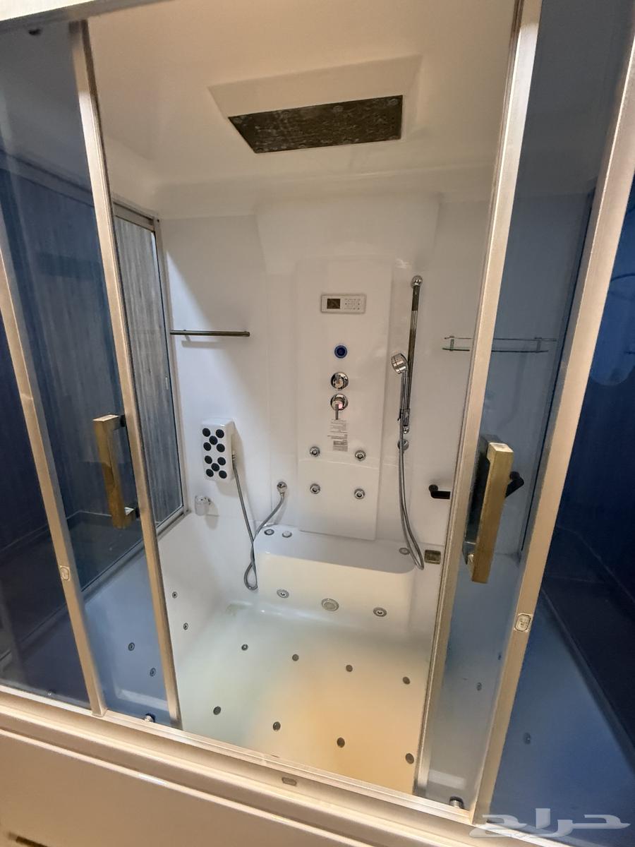 Almost new jacuzzi, never used64521225915650114