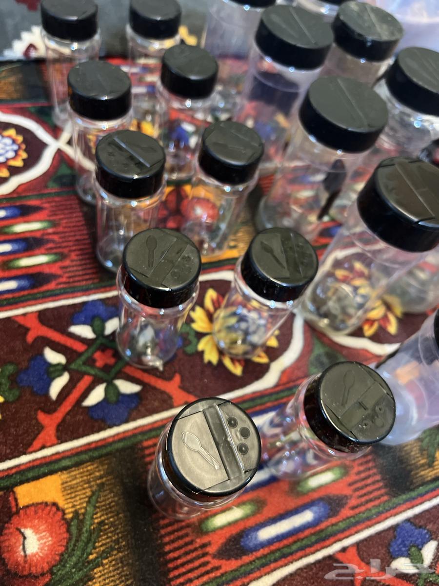 Spice boxes64528351300355110