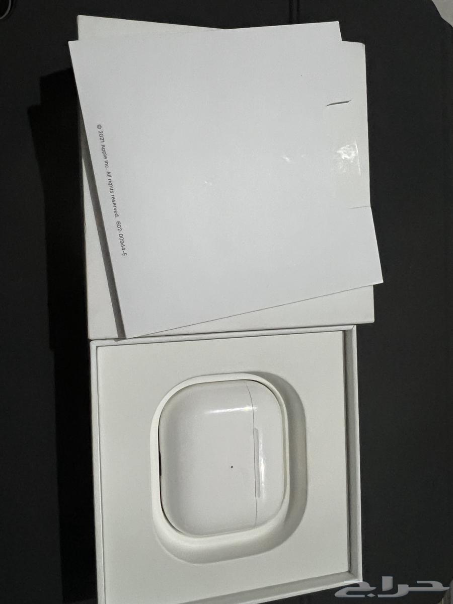 Third-generation AirPods64524392729731112