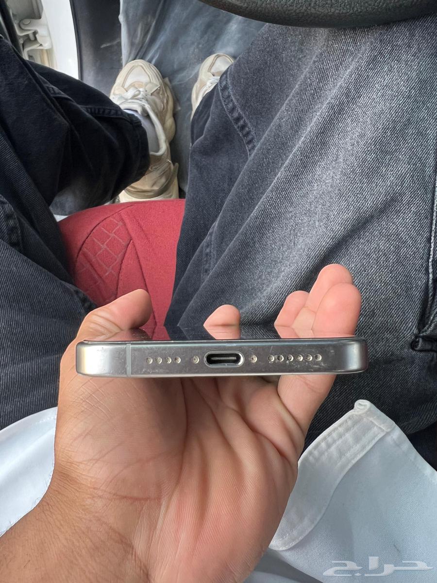 للبيع آيفون 15بدون اغراضه غير مفكوك حاسبت العرب64521026237826114