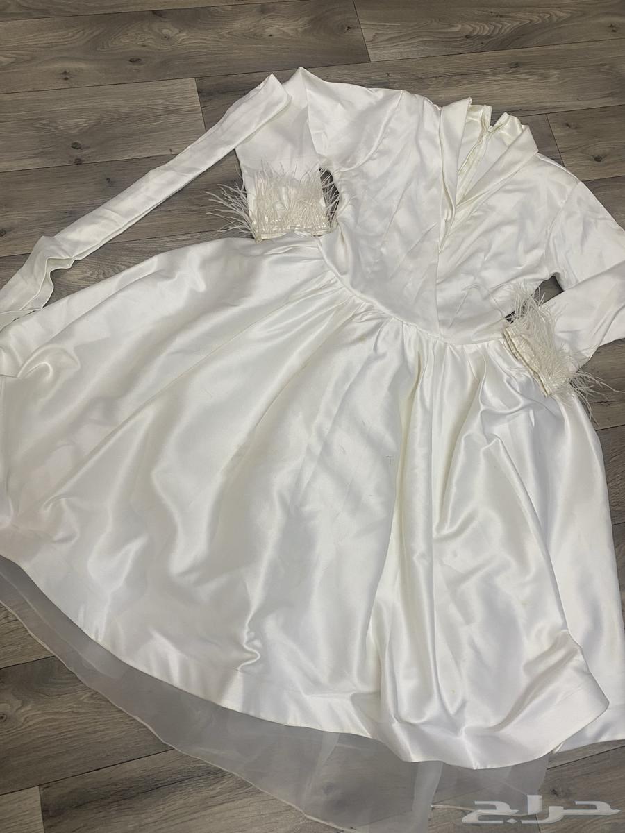 فستان للبنات جديد لم يلبس غير مرتين والمقاس موجود64522767378307110