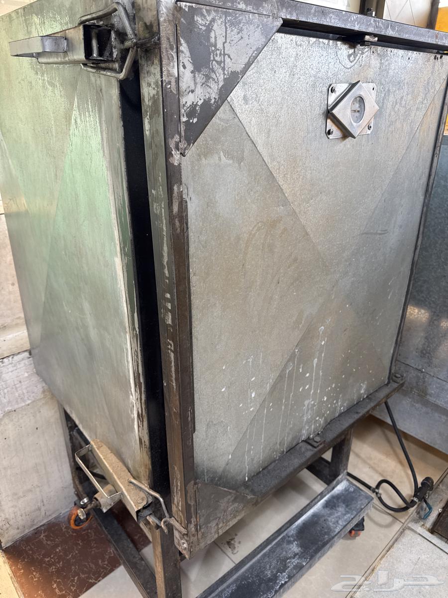 فرن مندي نظيف جدا 1800 ريال64523104758785110