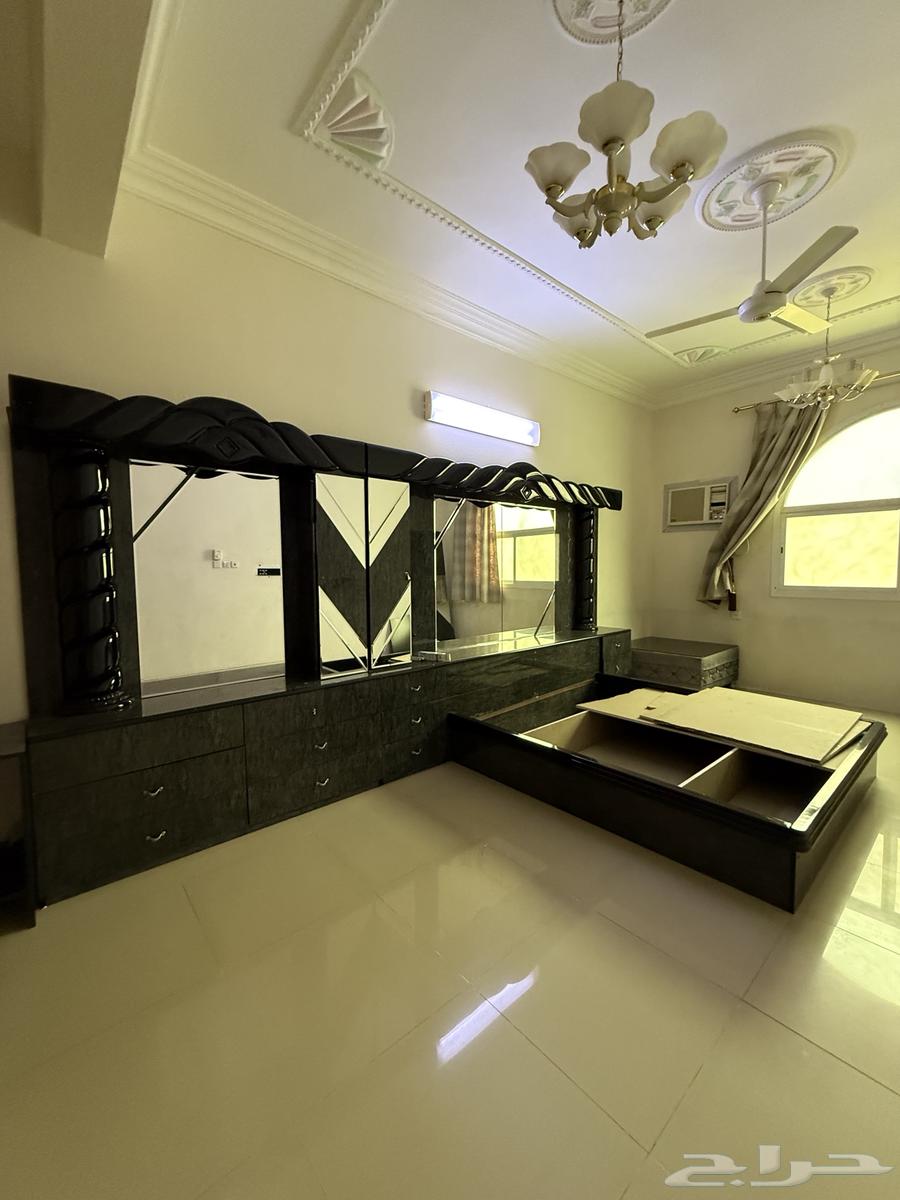 اثاث غرفة نوم سرير مع التسريحة والمراية - ودواليب مطبخ64521737901313112