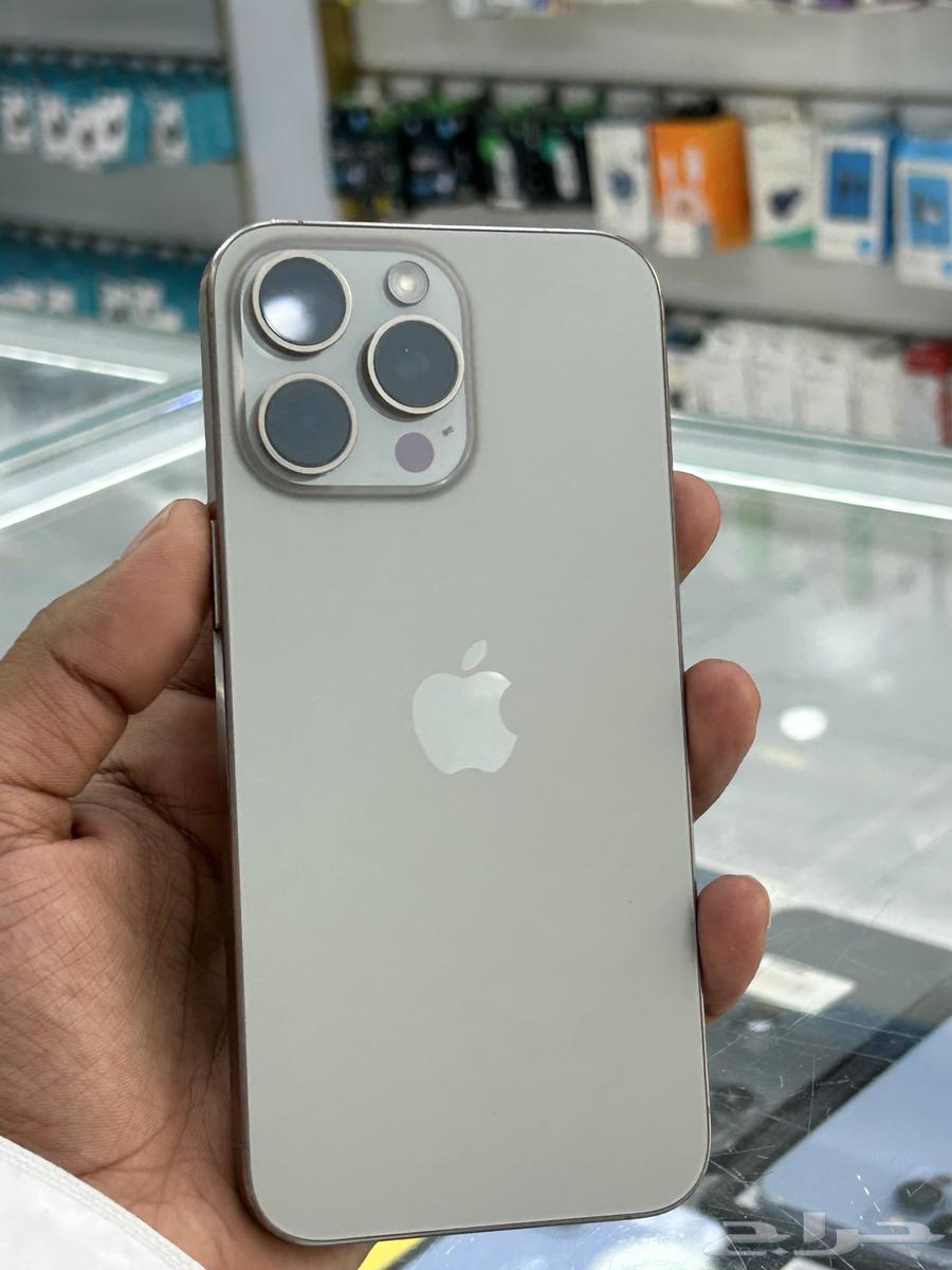 ايفون 15بروماكس مساحه التخزين 256 سعه64523837846915110