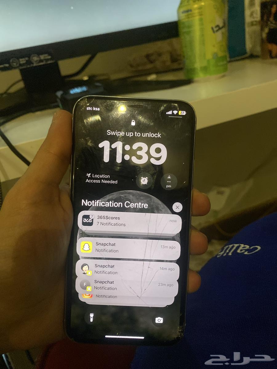 iPhone XS Regular64526954638337112