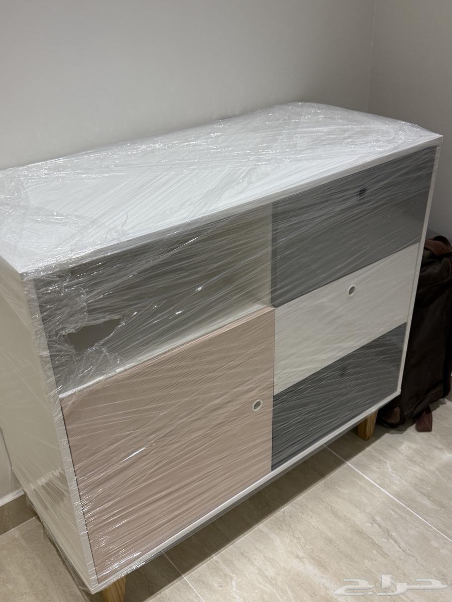 كونسبت خزانة ثلاث أدراج من ابيات للبيع64520516027009111