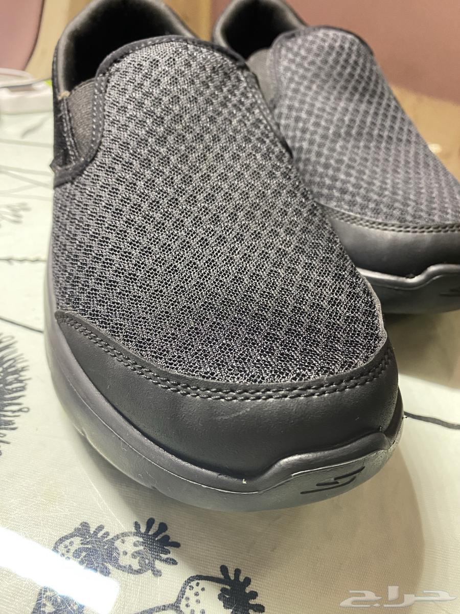 للبيع شوز سكيتشرز أصلي64524083748482112