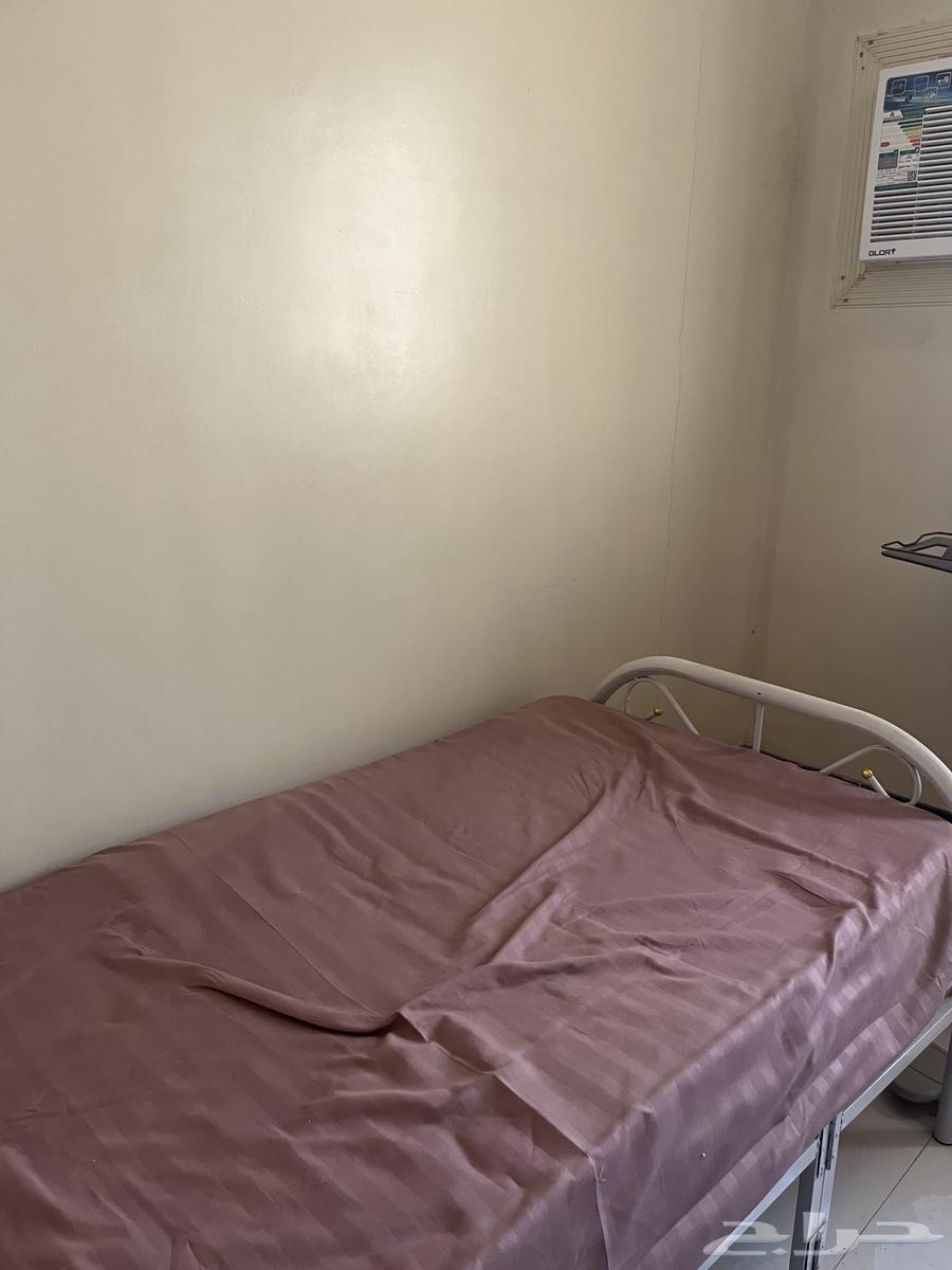 كرسي نفر للبيع مع مرتبه طبية.64521011921539112