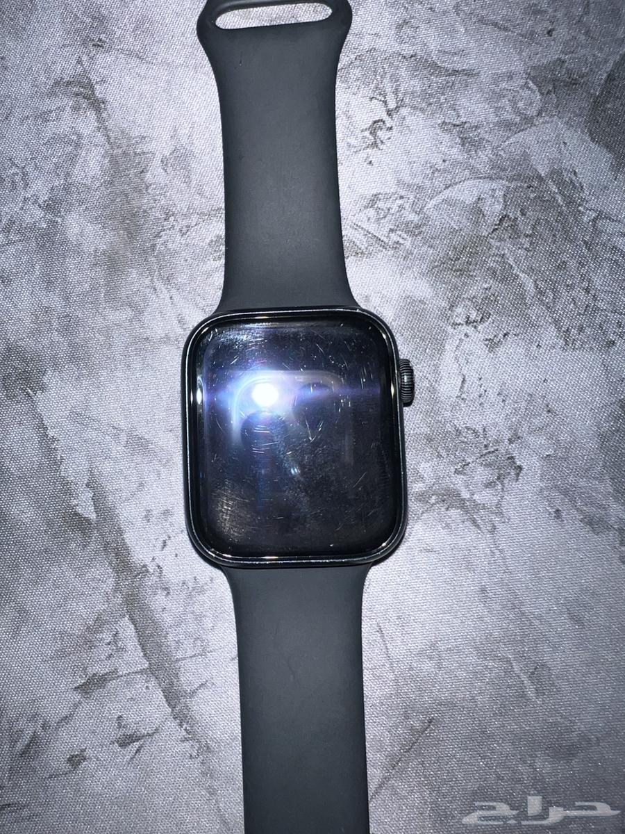 ساعة ابل SE 2022 الجيل الثاني64525856503427111