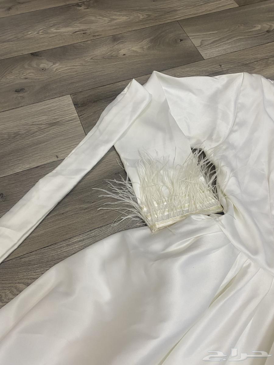 فستان للبنات جديد لم يلبس غير مرتين والمقاس موجود64522767378307111
