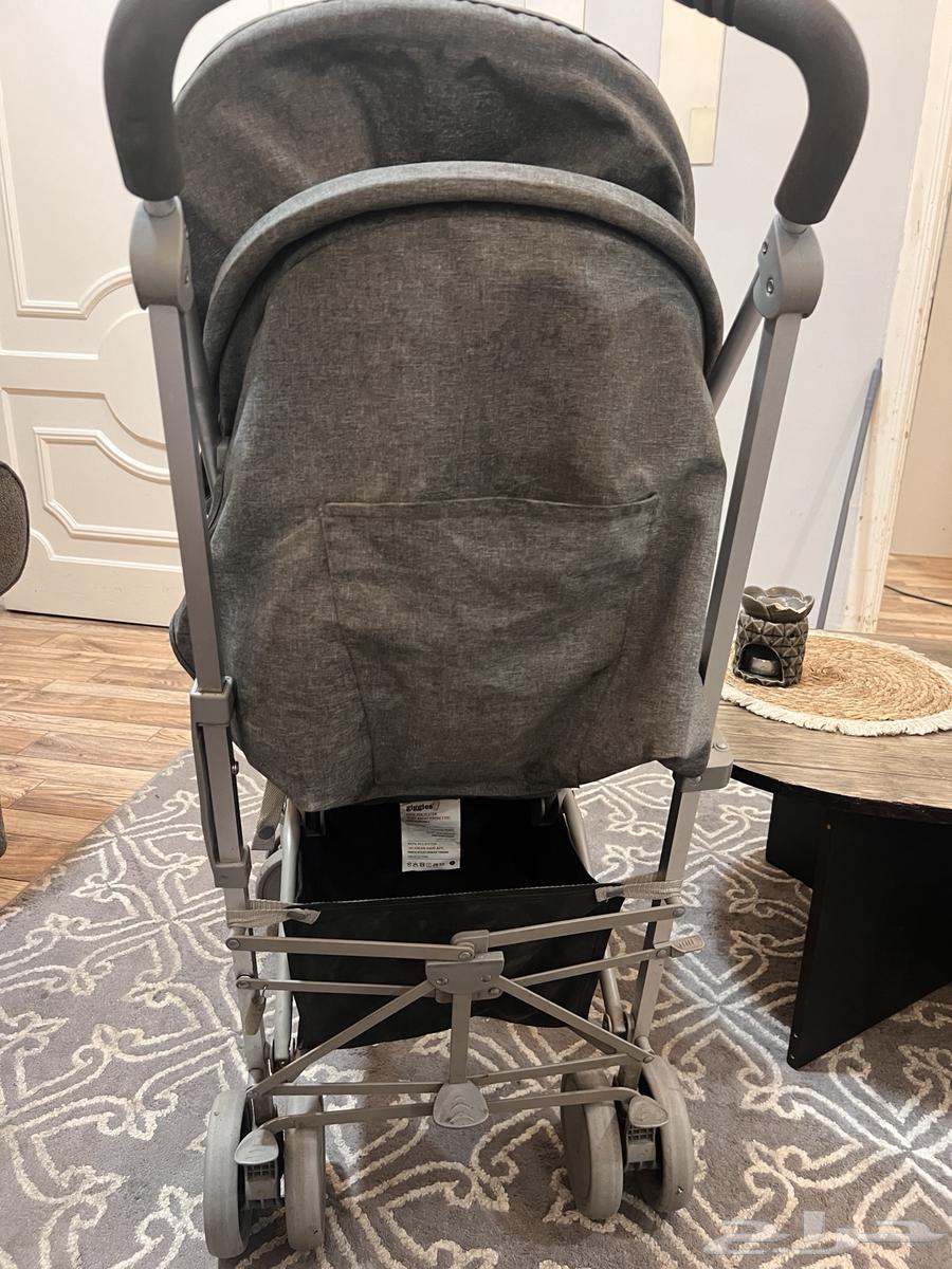 عربة اطفال وثلاجة صغيرة للبيع64525939960579113