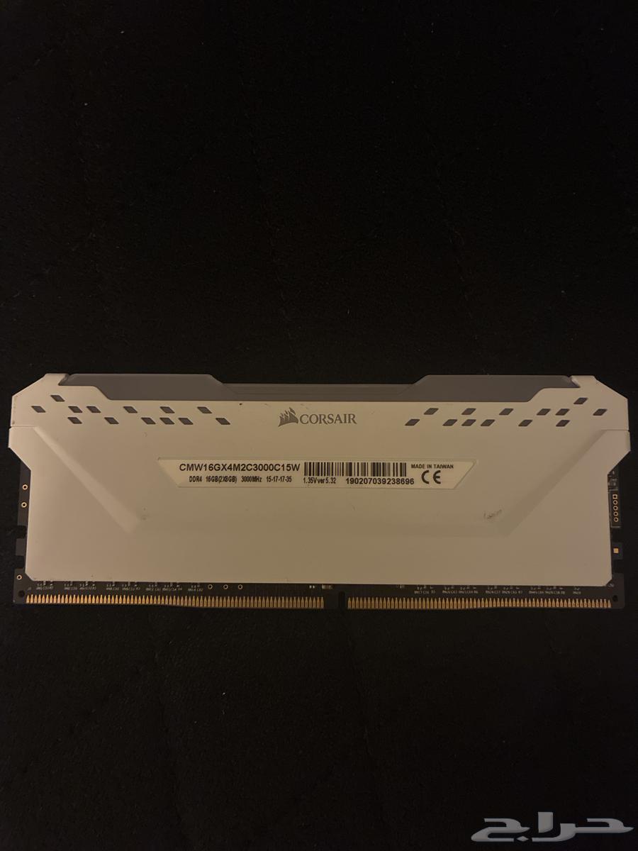 Corsair RAM 16 GB64520403758977110