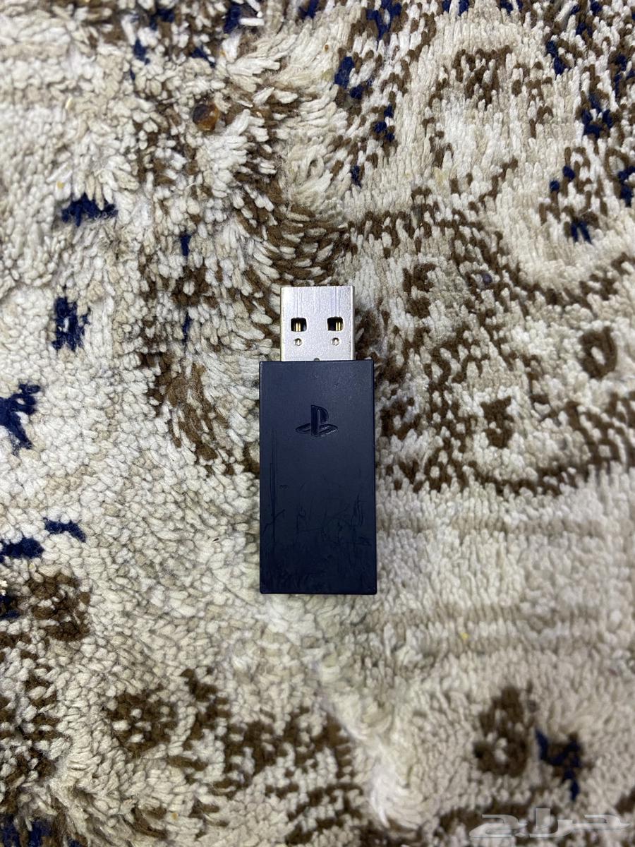 يد سوني فيفا و سماعه من شركه سوني بلوتوث64526425871874113