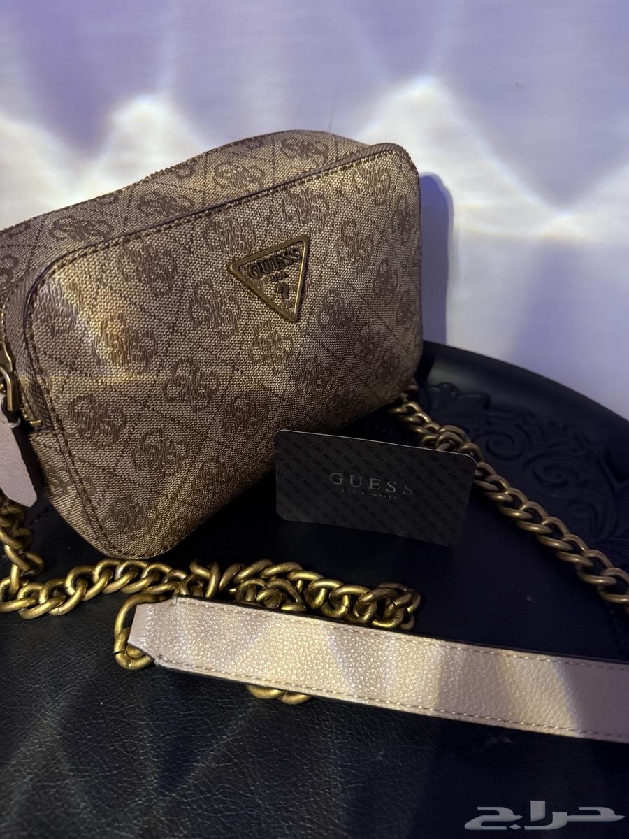 شنطة ماركة جس الأصليه وشنطه ماركة CH ماستر طالبتها من برا64520048322434111