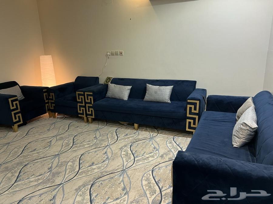 كنب ومكيف على السوم64524347462146112