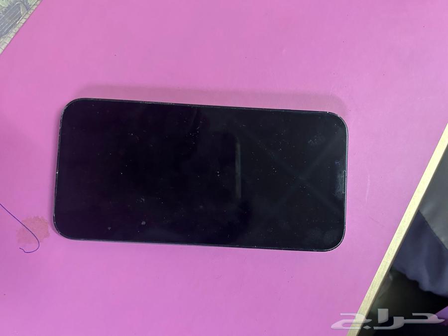 ايفون 13 عايدي معه كرتونه64519822099971111