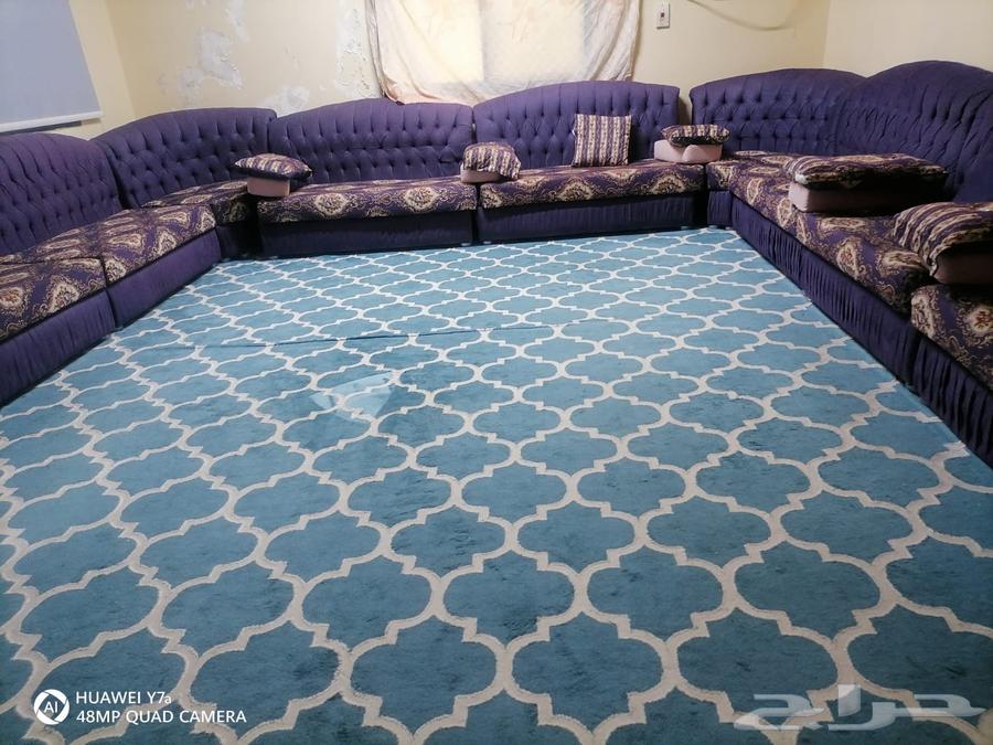 Sofa and carpet64523555987586110