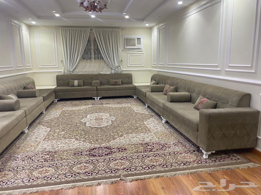 Clean used sofa64523090479874110