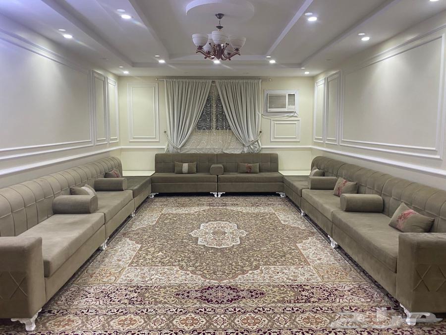 Clean used sofa64523090479874111