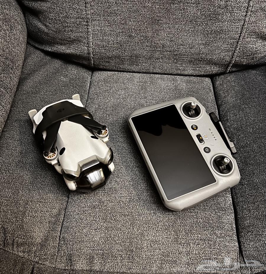 Used DJI Mini 4 Pro drone for sale64520403750531111