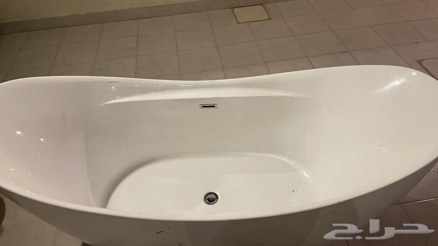 عربيه احتياجات خاصة و بانيو و ثلاجة64525275515139111