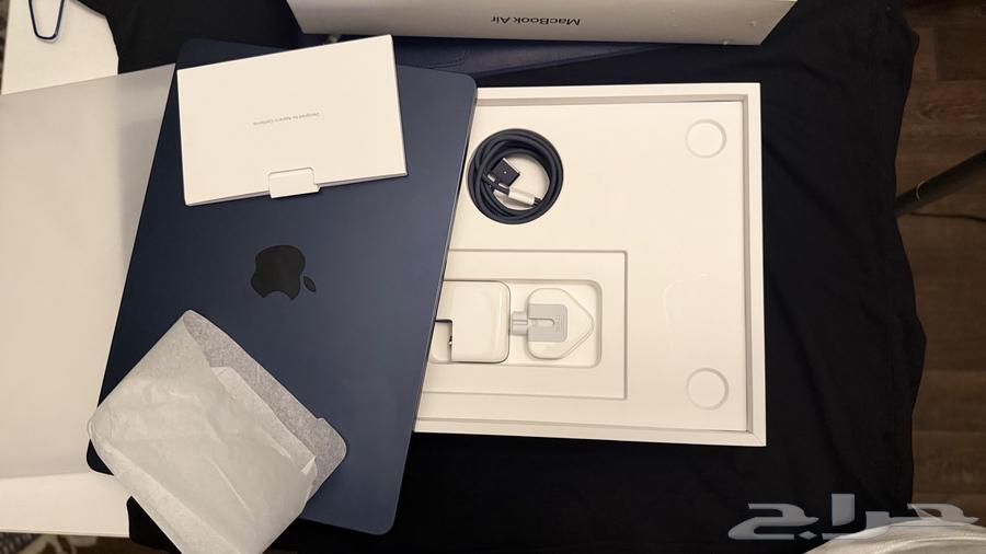 Apple MacBook Air 4 almost new with all accessories, bag, case64523076261123112