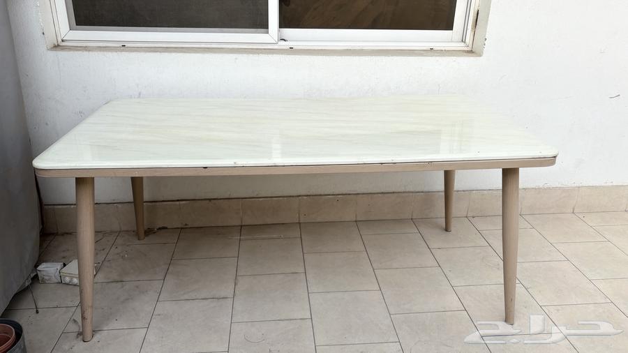 Marble table64526328073090112