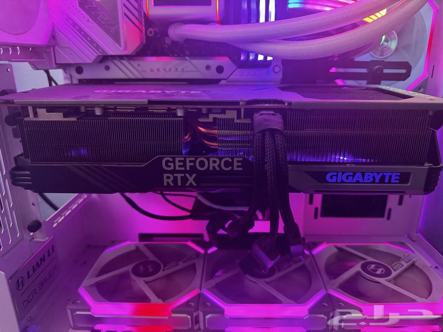 RTX 4080 card64525842657283111